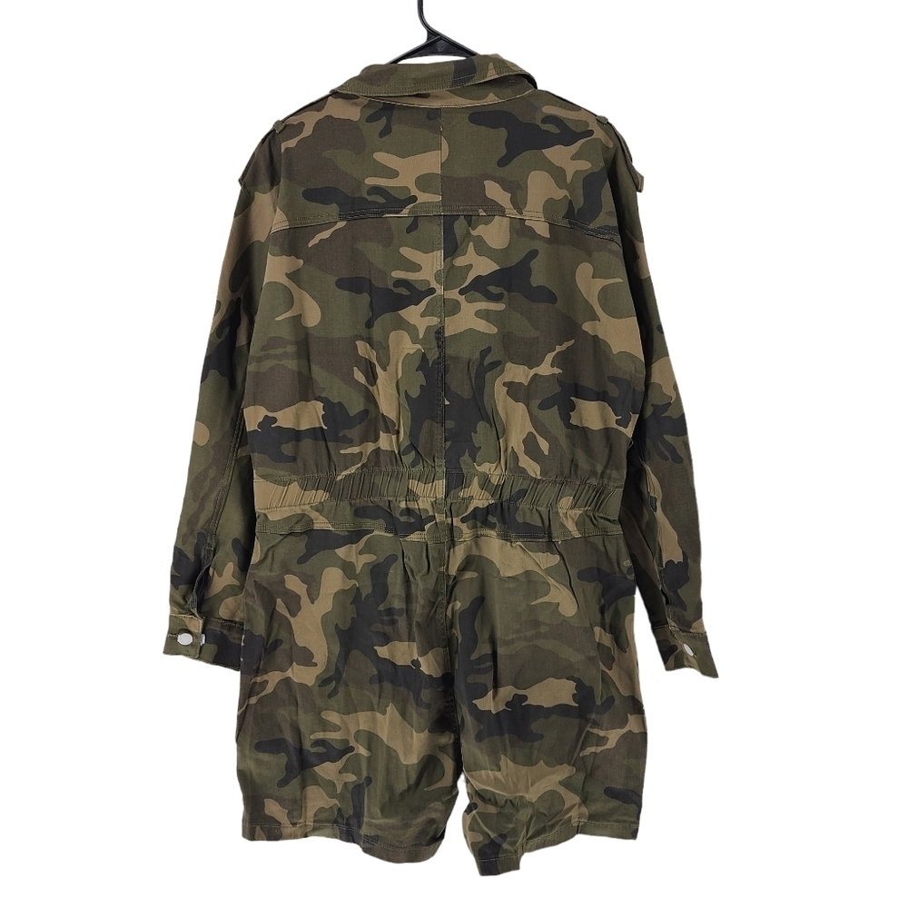 Swank Women's Plus Commander Camo Long Sleeve Romper- 1X - Picture 6 of 6